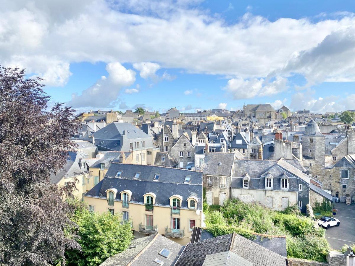 Le Nid Des Quais - Vue Panoramique Au Coeur De La Ville - Wifi - Entree Autonome Quimper Luaran gambar